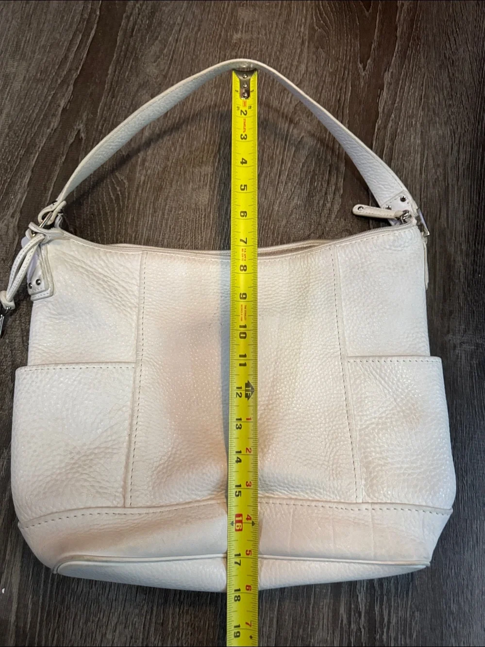 Fossil soft white